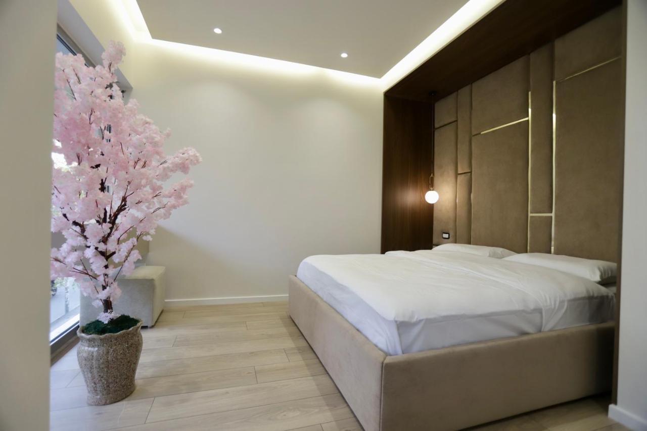 Apartmán La Grand - New Bazaar Tirana Exteriér fotografie