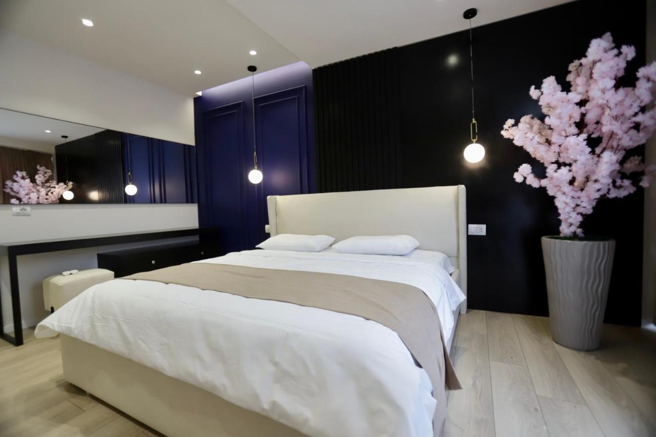 Apartmán La Grand - New Bazaar Tirana Exteriér fotografie
